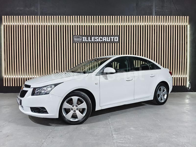 Usado Chevrolet Cruze LTZ 163 CV (119 kW) 2012 Blanco Berlina