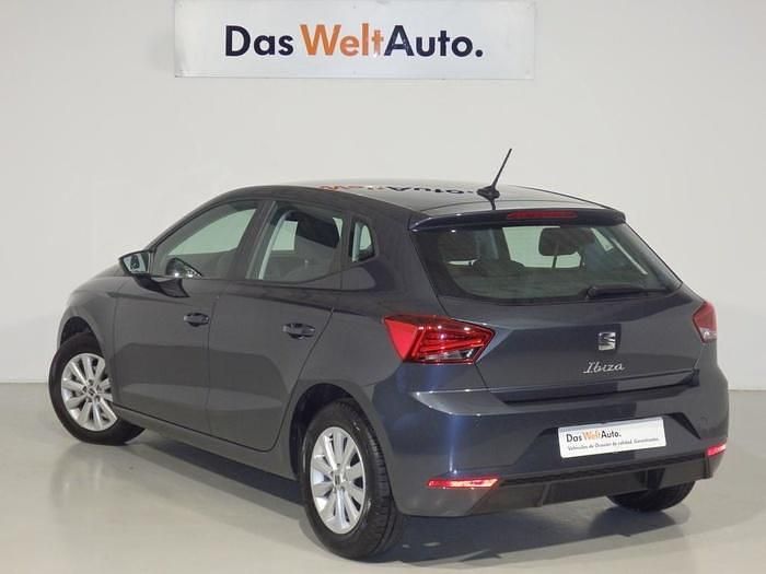 Gris Usado 2025 Seat Ibiza Style Berlina | 15.900 € (Precio justo) - Imagen 1/4