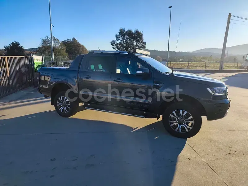 Usado Ford Ranger Wildtrack 213 CV (156 kW) 2021 Azul Pickup/Camioneta