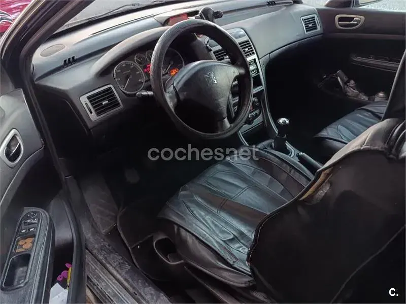 Usado Peugeot 307 110 CV (80 kW) 2002 Negro Berlina