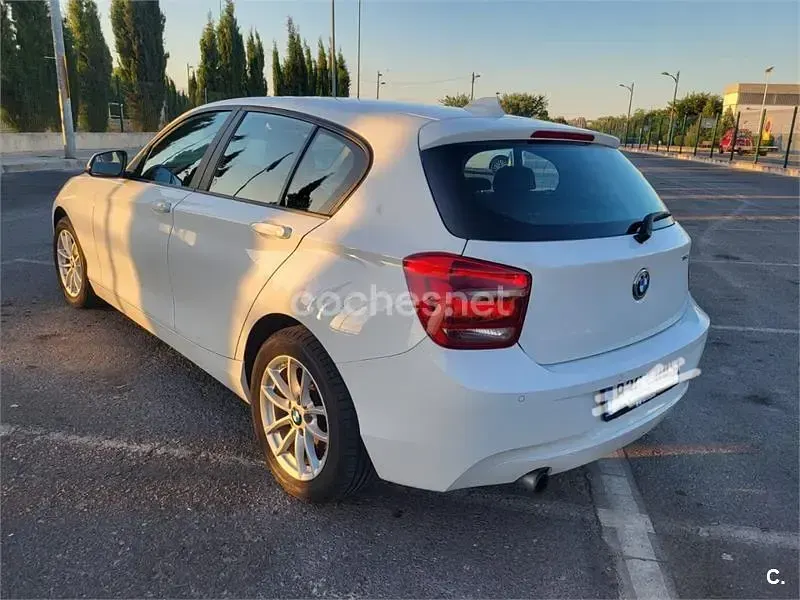 Usado BMW 116 136 CV (100 kW) 2014 Blanco Utilitario