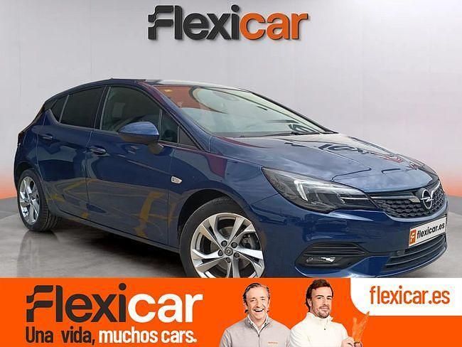 Usado Opel Astra GS Line 110 CV (80 kW) 2020 Azul Berlina