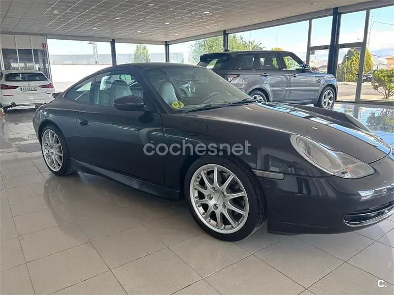 Usado Porsche 911 Carrera 4 300 CV (220 kW) 2001 Negro Coupe