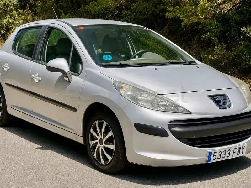 Usado Peugeot 207 75 CV (55 kW) 2007 Gris / plata Berlina