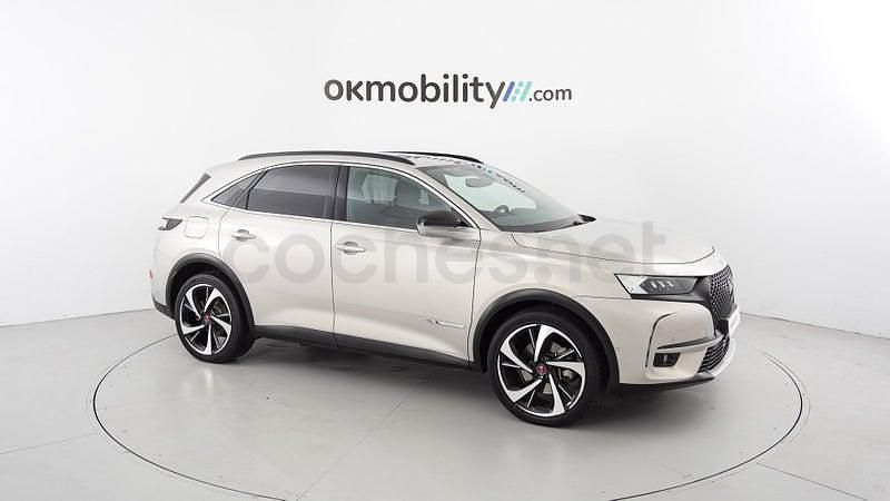 Usado DS Automobiles DS7 Crossback 300 CV (220 kW) 2022 Gris / plata SUV