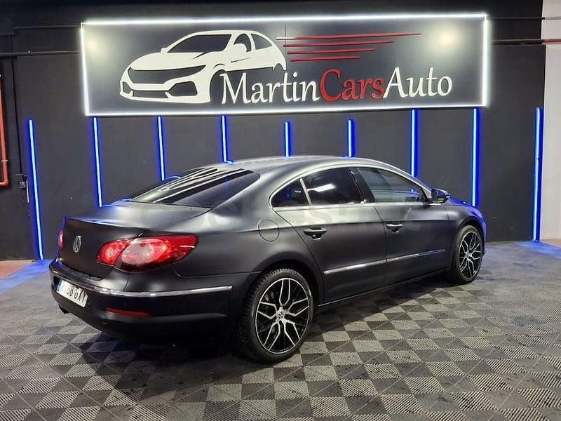 Usado VW Passat 140 CV (102 kW) 2010 Negro Berlina