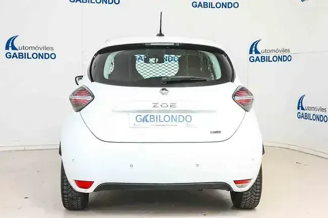 Käytetty Renault Zoe Business 99 kW (135 HP) 2020 Valkoinen Viistoperä