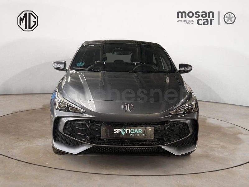Usado MG MG3 116 CV (85 kW) 2025 Gris platino Utilitario