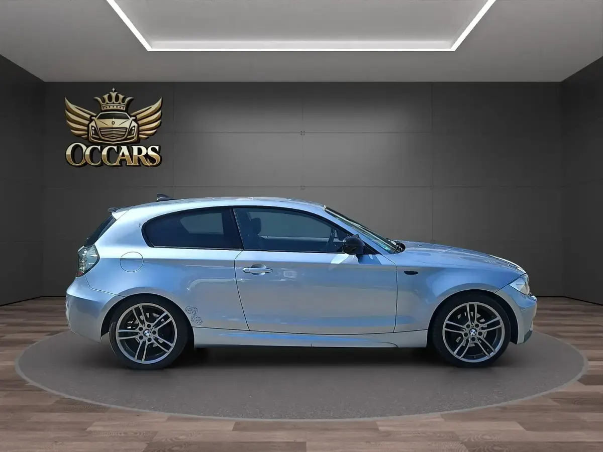 Usado BMW 120 Sport Line 170 CV (125 kW) 2010 Azul Utilitario