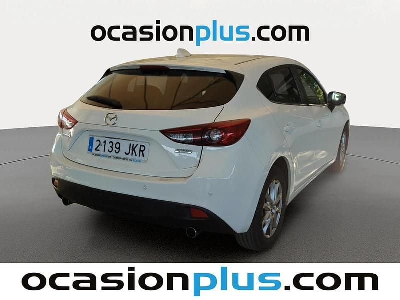 Usado Mazda 3 Style 150 CV (110 kW) 2015 Blanco Utilitario