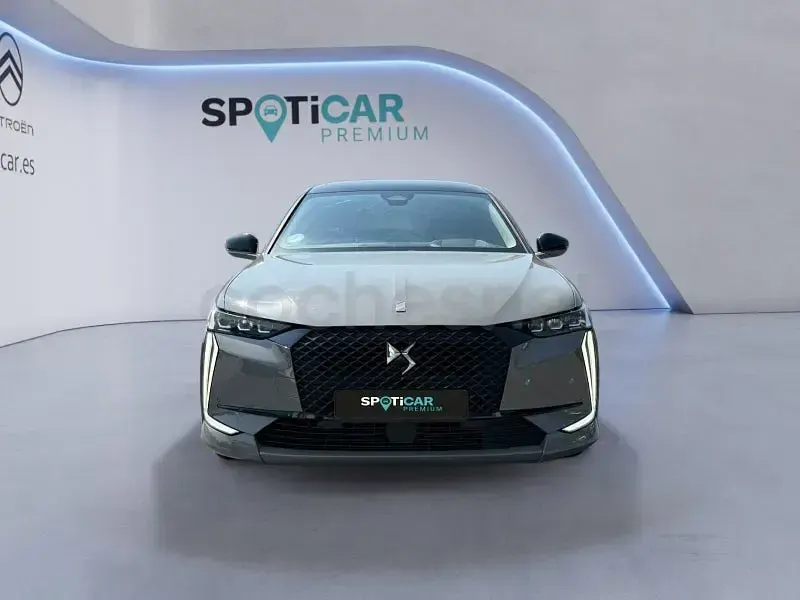 Usado DS Automobiles DS4 Performance 130 CV (95 kW) 2022 Gris / plata SUV