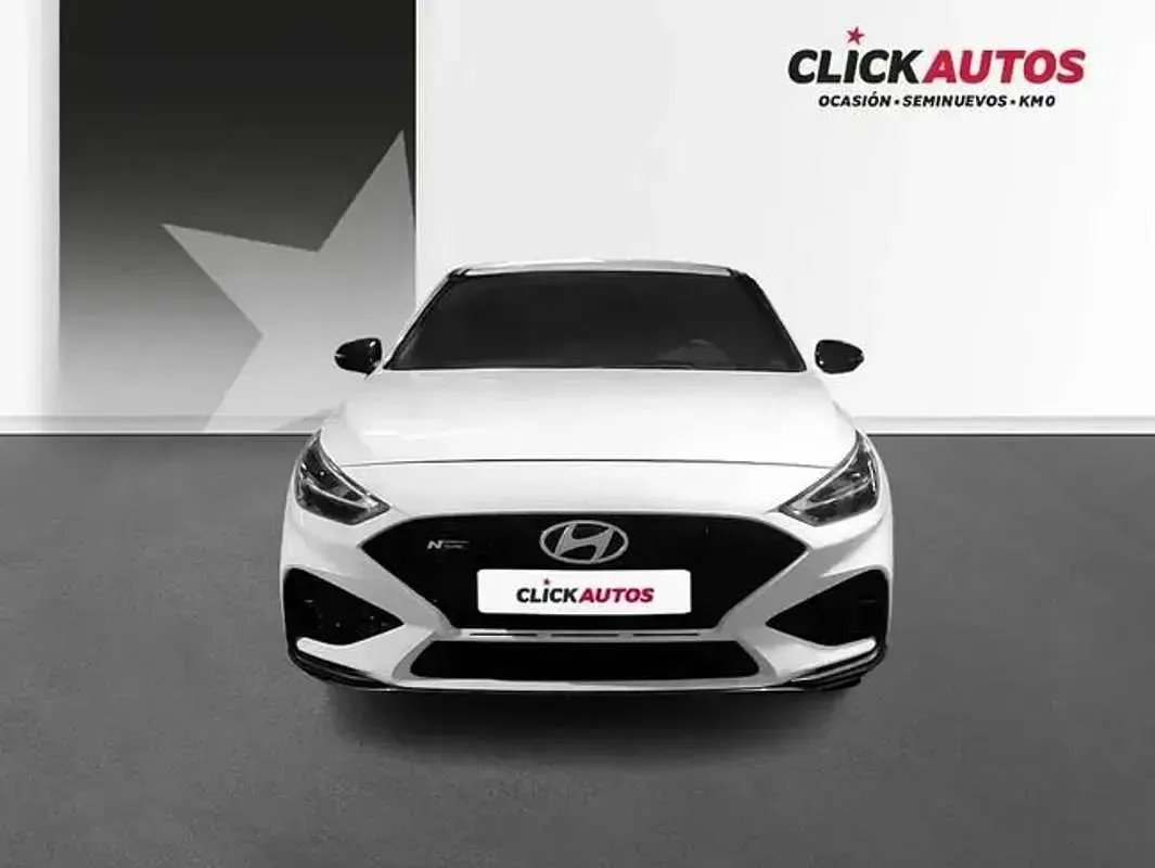 Usado Hyundai i30 N Line 101 CV (74 kW) 2025 Blanco Utilitario