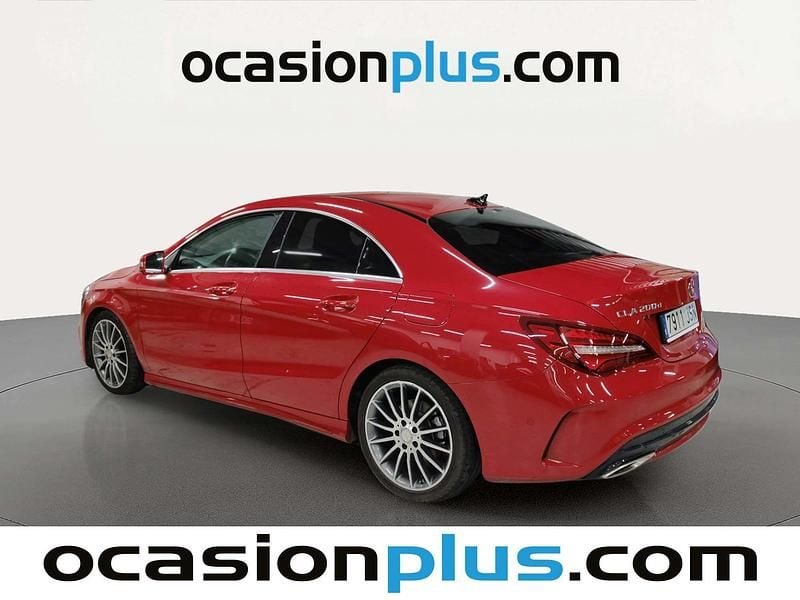 Usado Mercedes CLA200 AMG line 136 CV (100 kW) 2016 Rojo Berlina