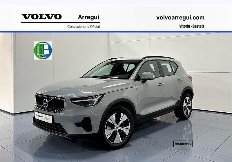 Gris / plata Nuevo 2025 Volvo XC40 SUV | 35.500 € (Precio justo) - Imagen 1/4