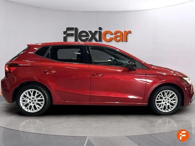 Usado Seat Ibiza FR 110 CV (80 kW) 2022 Rojo Utilitario
