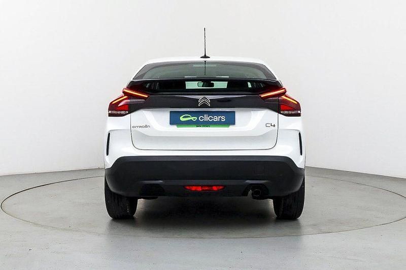 Usado Citroën C4 Live 110 CV (80 kW) 2021 Blanco Berlina