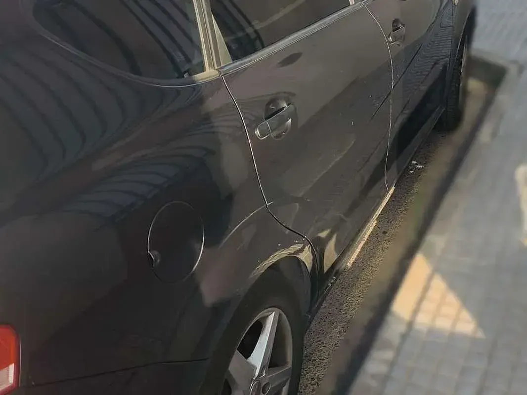 Usado Seat Altea 105 CV (77 kW) 2012 Gris Monovolumen