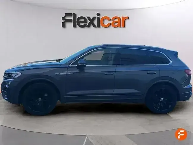 Begagnad VW Touareg R-line 286 HK (210 kW) 2020 Grå SUV