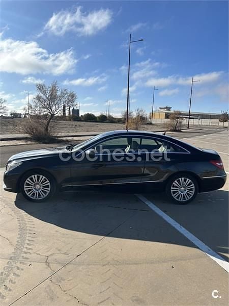 Usado Mercedes E350 Elegance 231 CV (169 kW) 2009 Negro Coupe