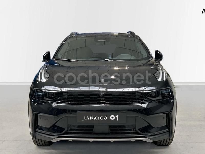 Negro Usado 2025 Lynk & Co 01 SUV | 33.900 € - Imagen 1/4