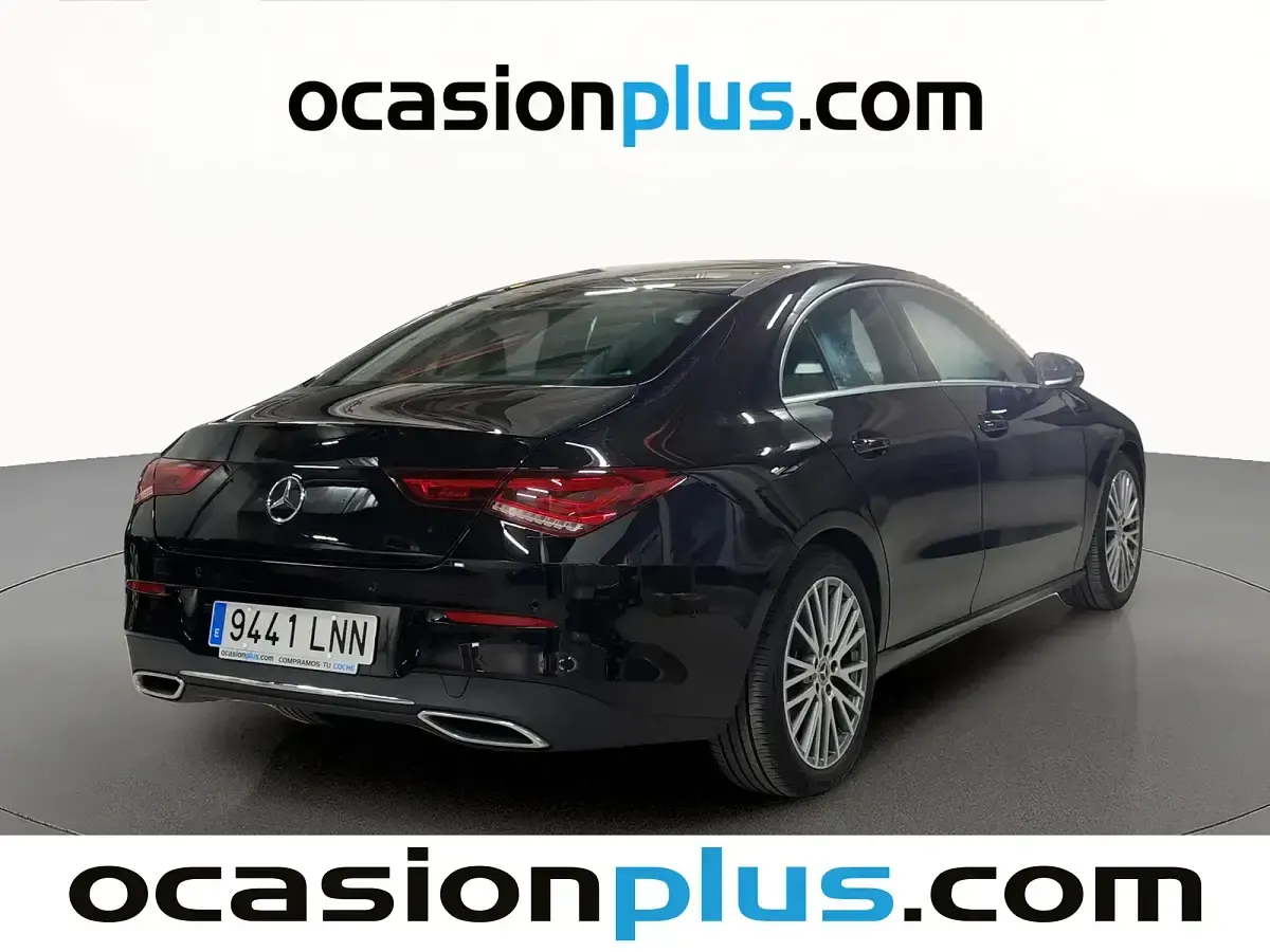 Usado Mercedes CLA180 136 CV (100 kW) 2021 Negro Coupe