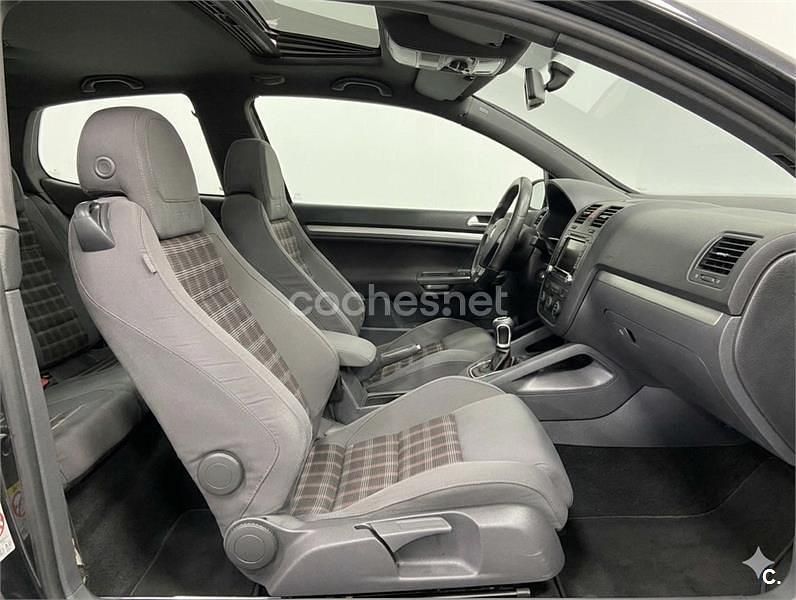 Usado VW Golf VI GTI 200 CV (147 kW) 2009 Negro Utilitario