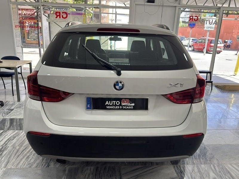 Usado BMW X1 143 CV (105 kW) 2011 Blanco SUV