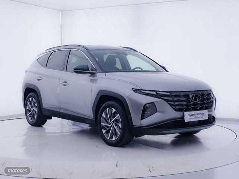 Usado Hyundai Tucson 136 CV (100 kW) 2022 Plateado SUV