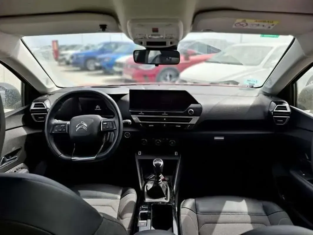Usado Citroën C4 Feel 131 CV (96 kW) 2022 Rojo Utilitario