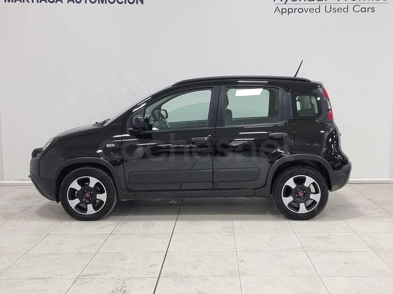 Usado Fiat Panda Cross Cross 70 CV (51 kW) 2021 Negro Utilitario