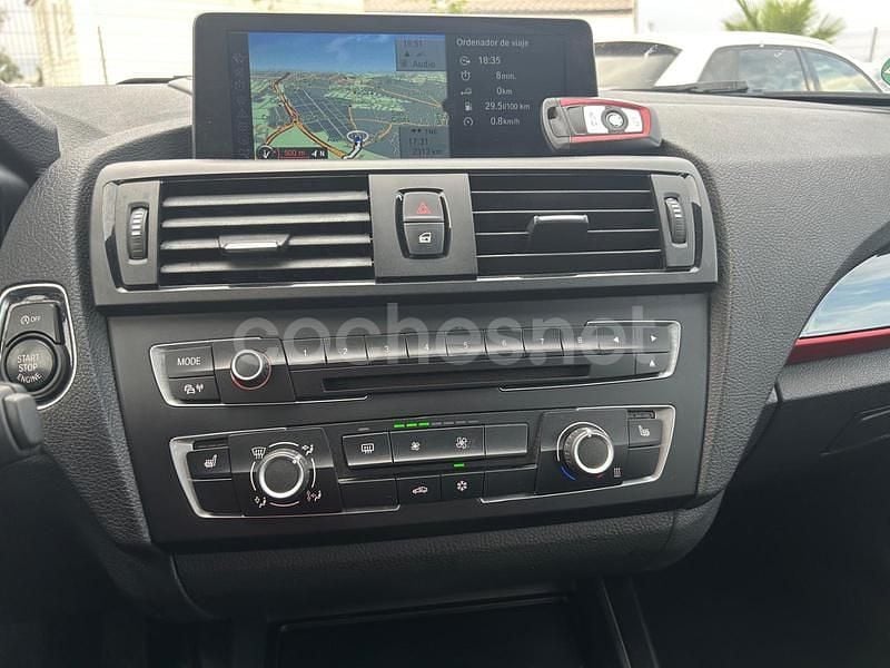 Usado BMW 120 Sport Line 184 CV (135 kW) 2012 Negro Utilitario