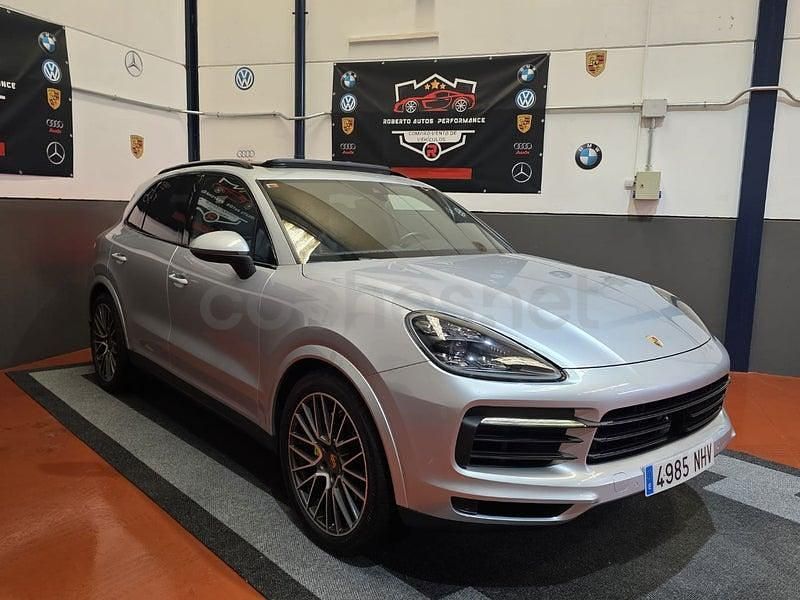 Gris / plata Usado 2019 Porsche Cayenne SUV | 46.800 € (Super precio) - Imagen 1/4