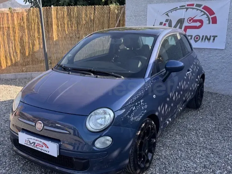 Usado Fiat 500 Lounge 85 CV (62 kW) 2011 Azul Berlina