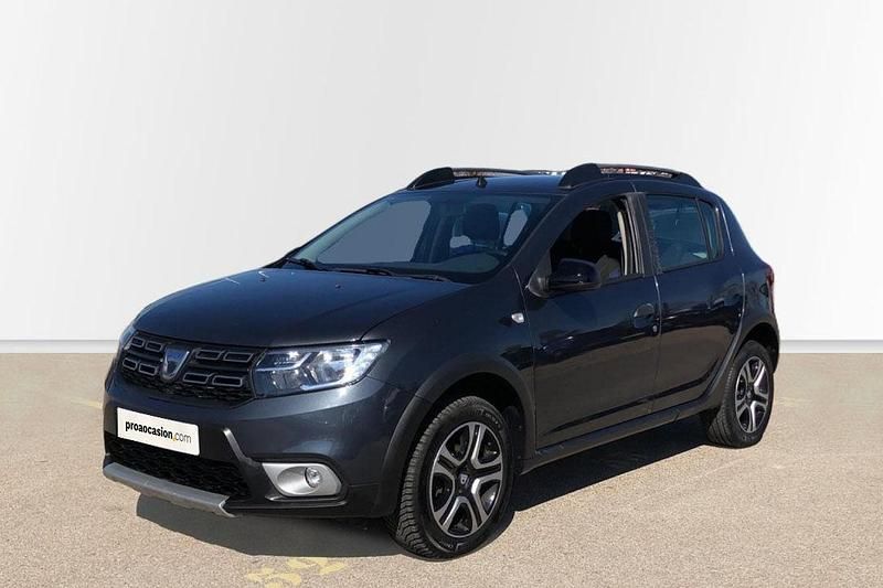 Usado Dacia Sandero Stepway 101 CV (74 kW) 2020 Gris Berlina