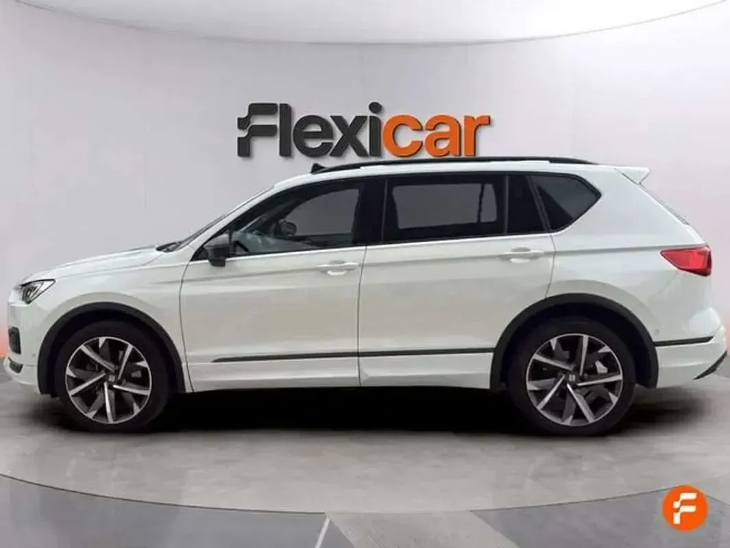 Usado Seat Tarraco 4Drive 200 CV (147 kW) 2022 Blanco SUV