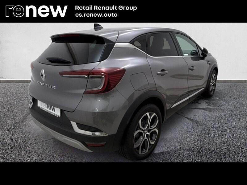 Usado Renault Captur Techno 140 CV (102 kW) 2023 Gris SUV