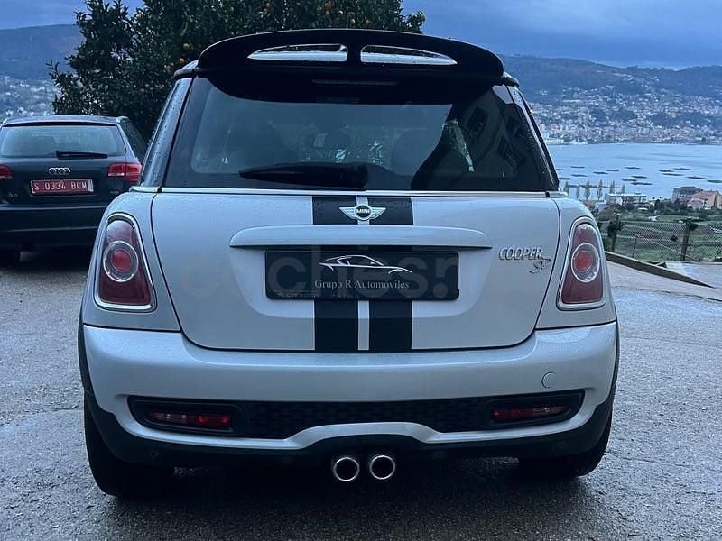 Usado Mini Cooper SD 143 CV (105 kW) 2013 Gris / plata Utilitario