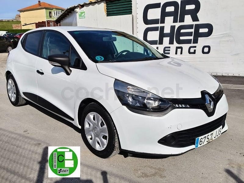 Usado Renault Clio IV Authentique 75 CV (55 kW) 2015 Blanco Berlina