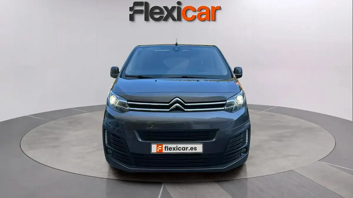 Usado Citroën Spacetourer Shine 177 CV (130 kW) 2018 Gris Monovolumen