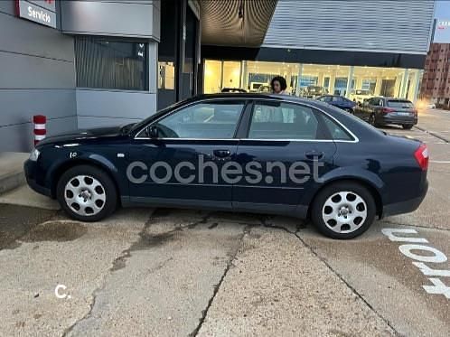 Occasion Audi A4 130 PK (95 kW) 2004 Zwart Sedan