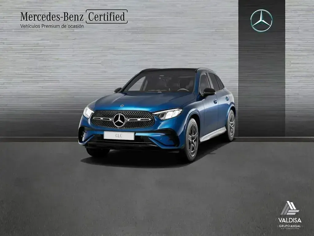 Używany Mercedes GLC200 204 KM (150 kW) 2025 SUV