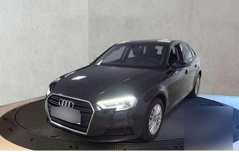Marrón Usado 2017 Audi A3 Sportback Utilitario | 13.499 € (Precio justo) - Imagen 1/1
