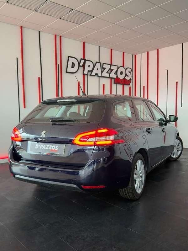 Usado Peugeot 308 SW Business-Line 120 CV (88 kW) 2017 Azul Familiar
