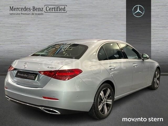 Usado Mercedes C220 200 CV (147 kW) 2025 Gris / plata Berlina
