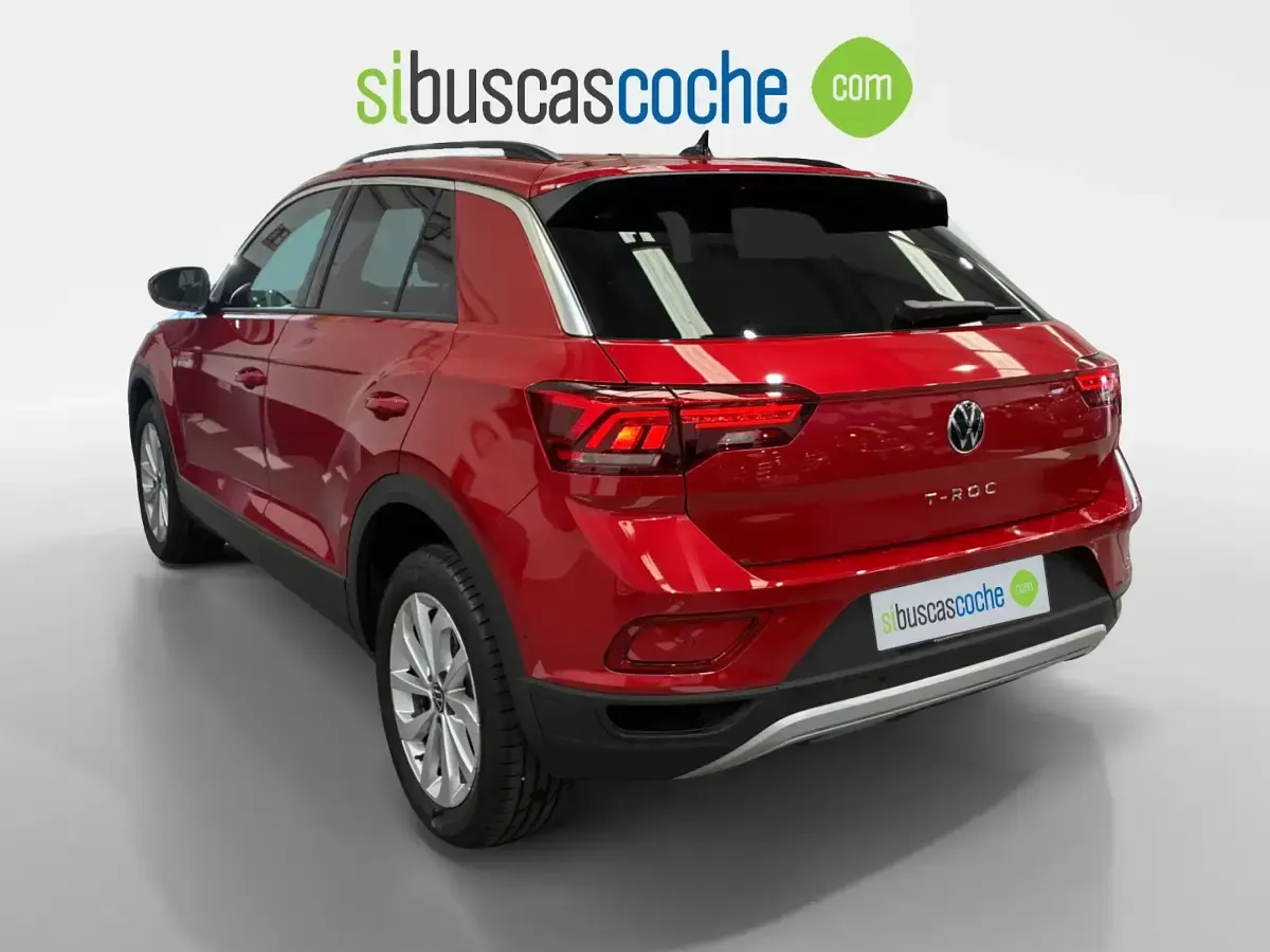 Usado VW T-Roc Edition 150 CV (110 kW) 2025 Rojo SUV