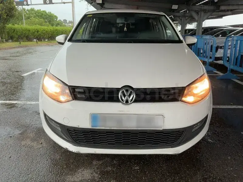 Usado VW Polo Advance 75 CV (55 kW) 2010 Blanco Utilitario