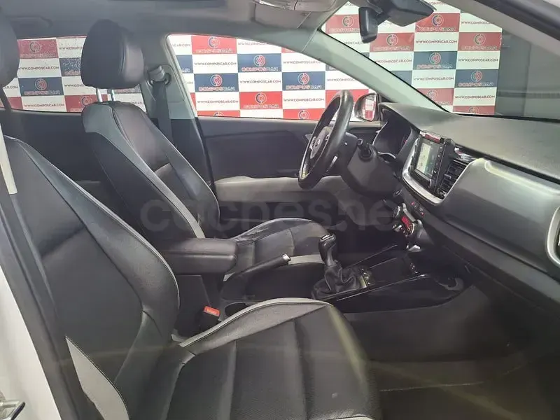 Usado Kia Stonic 110 CV (80 kW) 2018 Blanco SUV