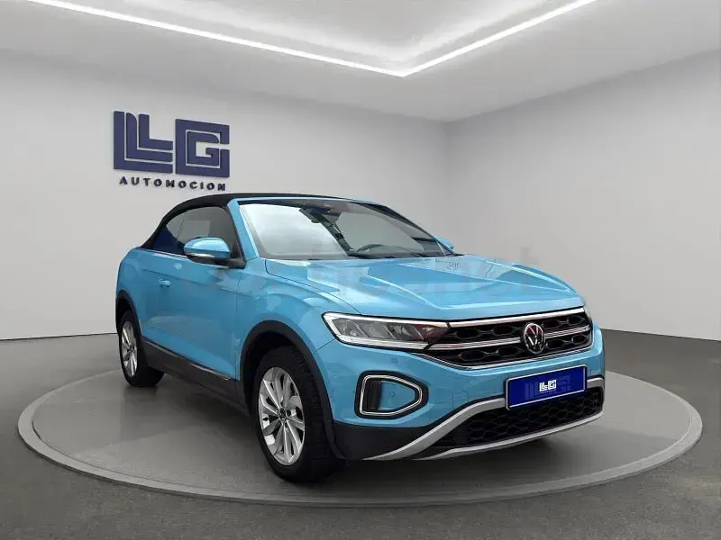 Usado VW T-Roc Style 110 CV (80 kW) 2022 Azul SUV