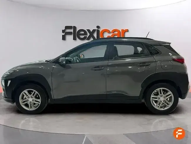Usado Hyundai Kona 115 CV (84 kW) 2019 Gris SUV