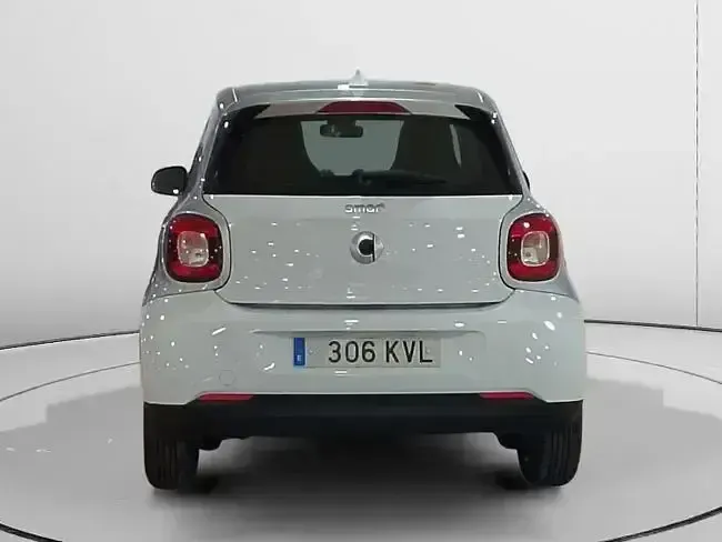 Begagnad Smart ForFour Electric Drive 60 kW (82 HK) 2019 Grå